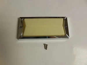 Se adapta a 63 64 Chrysler 65 Coronet lente y bisel de luz cúpula satelital - Imagen 1 de 1