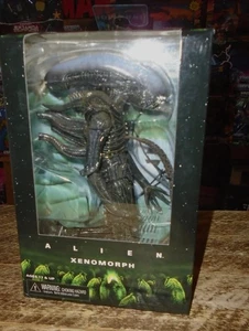 FIGURA XENOMORFO NECA ALIEN 2015 - Imagen 1 de 4