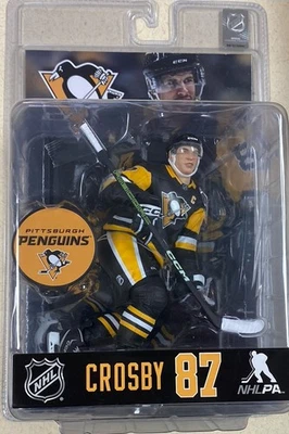 SIDNEY CROSBY PITTSBURGH PENGUINS MCFARLANE 系列两个全新带盒黑色球衣 — 第 1/3 张图片