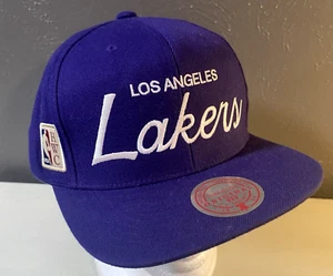 Neu mit Etikett LA Lakers Mitchell & Ness Skript HWC Mütze selten Griswold Kobe - Bild 1 von 6