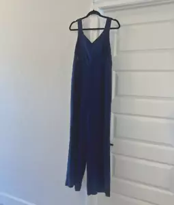 Sleeveless Navy Blue Dressy Jumpsuit Romper L Large NWT - Picture 1 of 5