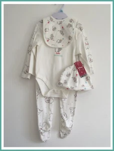 Disney Baby Dumbo 4-teiliges Starterset Unisex Charakter Layette 6-9 Monate NEU - Bild 1 von 10