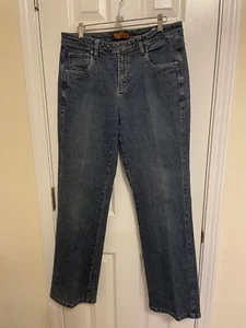 Lee One True Fit Womens Size 11/12Jeans Bootcut Mid Rise Med Wash - Picture 1 of 7