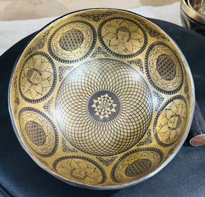 10-дюймовая чаша Shree Yantra Buddha Flower of Life — тибетская поющая чаша для йоги подарок - Изображение 1 из 4