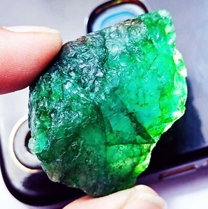 Natural Emerald Rough 155.05 Ct Certified Loose Gemstone With Free Gift - Picture 1 of 7