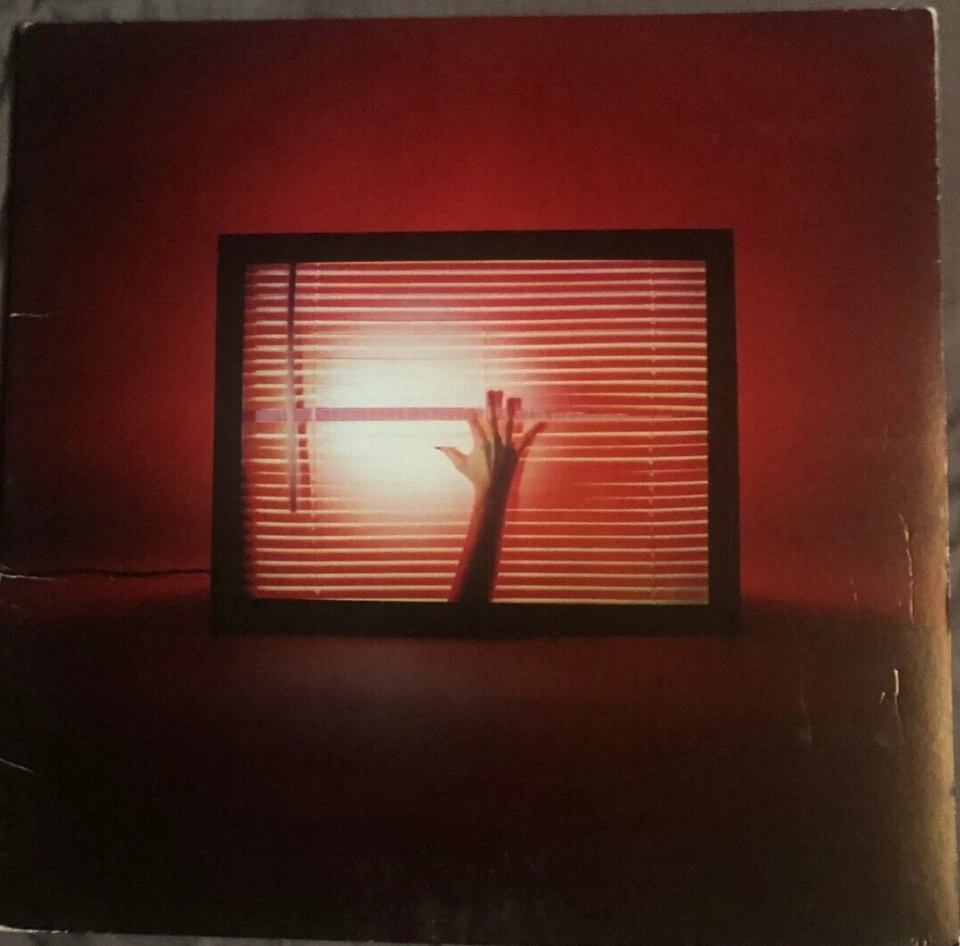 CHVRCHES - Screen Violence - 180 gram Black Vinyl w/ Download - NM - $5 SHIPPING - Image 1 of 4