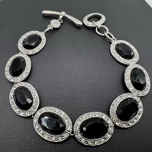 Vintage Monet signiert schwarz facettiert oval & klar Strass Knebelarmband 7,5" - Bild 1 von 5