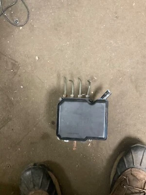 Nissan Juke 2012 2013 2014 ABS unidad de módulo de bomba de freno antibloqueo TD8405 Foto 1 de 4