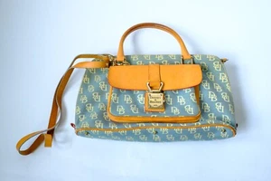 Dooney & Bourke gewölbte Schultasche Handtasche mit Riemen Signature Logo blaues Leder - Bild 1 von 7