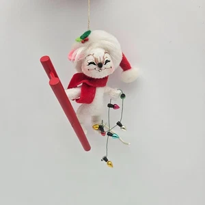 Annalee Poseable Santa Mouse Hanging Lights Felt Christmas Holiday Ornament - Picture 1 of 4