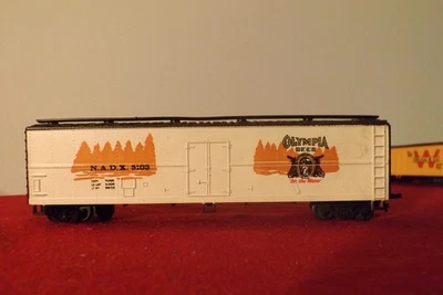 HO Model Power 9057 50' Beer Reefer Olympia Beer "It's The Water" NADX 5108 - Image 1 of 4