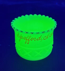 Antique EAPG "Cut Block" Custard Glass Souvenir Toothpick Holder "Spofford NH" - Imagen 1 de 15