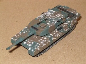 Vehículo de posguerra 1/144: tanque de batalla principal tipo 90 [Japón] #61b WTM4: TAKARA - Imagen 1 de 3