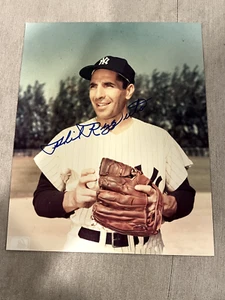 Phil Rizzuto Hand Signed 8x10 Photo NY Yankees - Picture 1 of 2