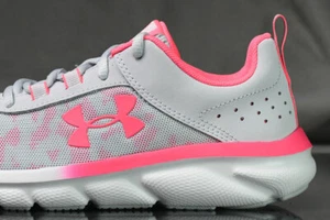 UNDER ARMOUR ASSERT 8 shoes for girls, NEW & AUTHENTIC, US size (YOUTH) 4 - Foto 1 di 7