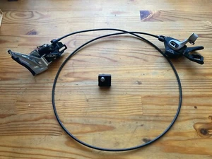 Shimano FD M-7025 11 front derailleur with SL M7000 shifter and cable - Picture 1 of 6