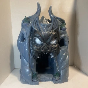 Funko Limited DC Primal Age BatCave Actionfigur Playset - nur Höhle - lesen - Bild 1 von 22