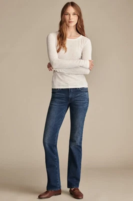 Lucky Brand Mid Rise Sweet Boot Talla 4/27 Foto 1 de 4