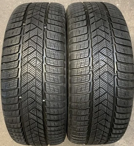 2 Winterreifen Pirelli Winter SottoZero 3 * RSC M+S 245/40 R21 103V RA977 - Bild 1 von 3