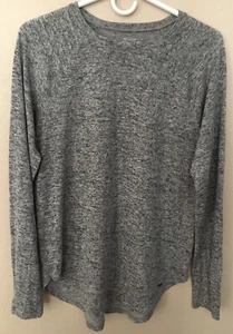 Hollister Must Have Collection Women’s Juniors Size Small Long Sleeve Shirt - Picture 1 of 10