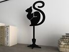 Cat Waiting - Silhouette Table Clock