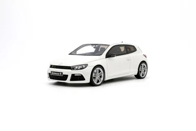 VW Scirocco 3 R Fase 1 2008 Bianco Modellino 1:18 Ottomobile - Immagine 1 di 4