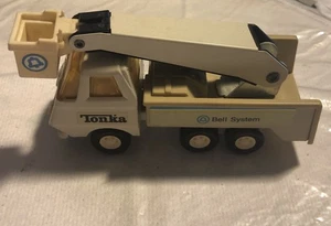Vintage Tonka Bell South Bucket Truck In Great Condition (55010) - Picture 1 of 9