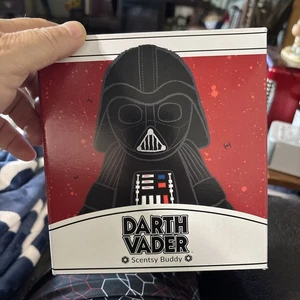 DARTH VADER Scentsy Buddy Star Wars W/Scentsy Scent Pack - Picture 1 of 12