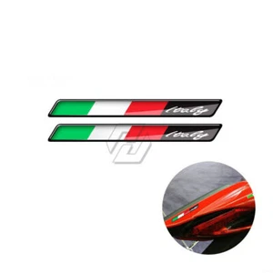 2x ITALY Flag Sticker  Badge Italian Flag for Car Bike Truck Motorcycle New - Picture 1 of 4