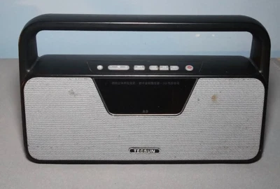 Rare in UK Tecsun A9 FM radio with MP3 etc - Image 1 of 2