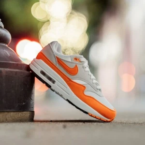 Nike Air Max 1 'Safety Orange' White DZ2628-002 Women's Size 6-10 Retro Running - Picture 1 of 9