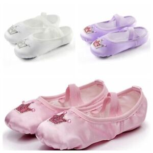 1 Pair of Crown Girls' Dancing Shoes Satin Cat Claw Shoes  Body Training