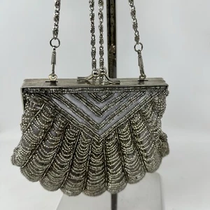 Bijoux Terner Pochette da sera argento motivo perline ragnatela tracolla - Foto 1 di 10