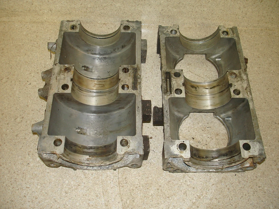 Bloque de cárteres de moto de nieve Columbia SST 400 VINTAGE AÑOS 70 Foto 1 de 4