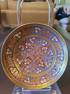 Messing kleine Schale mit Emaille auf geätztem Blumenmuster. Blau, Rot, Weiß. Vintage - Bild 1 von 6