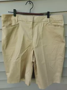 Pendelton Damen-Bermuda khaki Größe 18 Doppelverschluss super Zustand - Bild 1 von 11