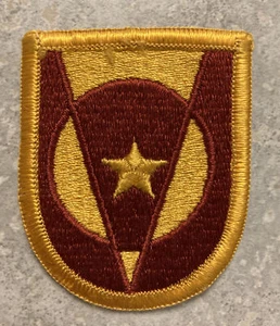 U.S. Army NAM Vietnam 5th Trans Patch - Picture 1 of 3