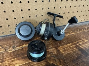 Vintage Garcia Mitchell 304 Spinn Angelrolle mit extra Spule - Bild 1 von 6