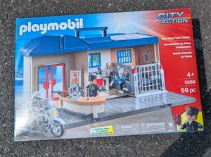 New PLAYMOBIL City Action # 5689 Take Along Police Station Carrying Case - Picture 1 of 2