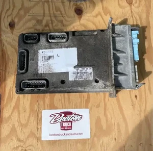 2007 Freightliner M2 Bulkhead Module - P/N: 06-49824-002 - Picture 1 of 5