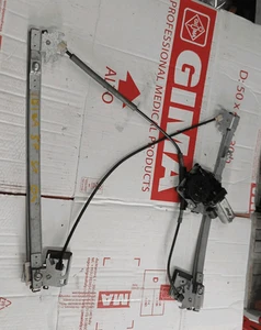 6L4837461 Alzacristallo porta ant. SX SEAT IBIZA (6L) 1.4 16V (55Kw) Ber. - Foto 1 di 3
