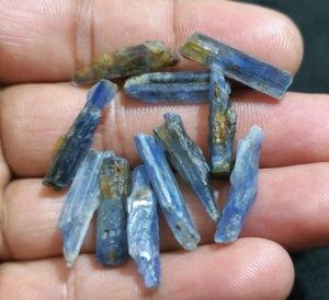 AAA+ Cianita Azul Crudo 11 Piezas Lote Tamaño 20-25 MM Piedras Preciosas Sueltas Ásperas Para Joyería - Imagen 1 de 7