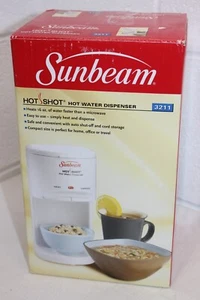 Vintage NOS NUOVO! Sunbeam Hot Shot Scaldabagno Dispenser 3211 Riscalda in 1 min - Foto 1 di 14