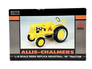 1/16 Allis Chalmers IB Industrial Tractor, Orange Spectacular Show Tractor - Picture 1 of 5