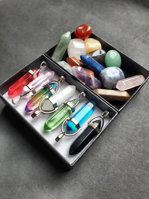 21-teiliges Kristallset - Mineralien, Heilsteine & Chakra - NEU&OVP - Mediation - Bild 1 von 4