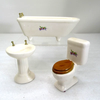 Dollhouse Miniature 1:12 vintage porcelain BATHROOM SET tub, sink, toilet floral - Image 1 of 4