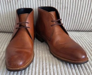 Charles Tyrwhitt Men's Brown Tan Leather Chukka Lace Up Boots Size 8.5 - Picture 1 of 20