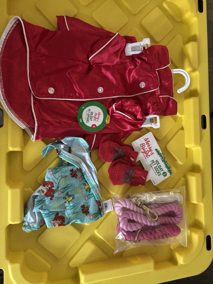 Dog Bundle Size Small - Image 1 of 4