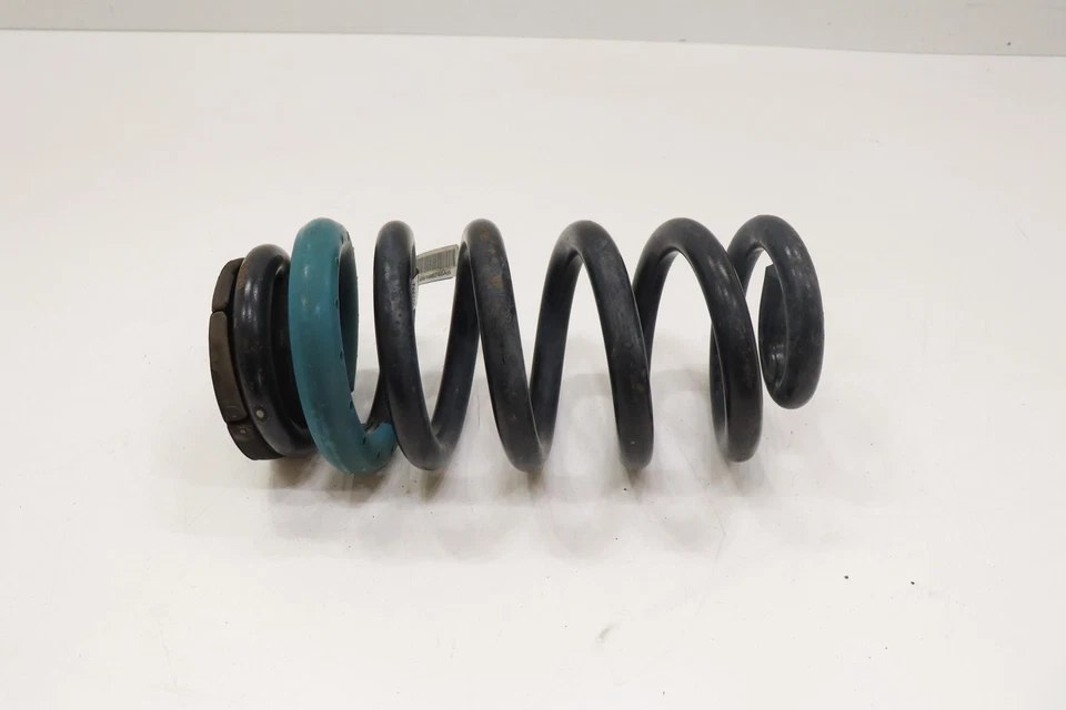 Dodge Durango 2011-2020 suspensión trasera derecha muelle helicoidal OEM 05168246AB Foto 1 de 4