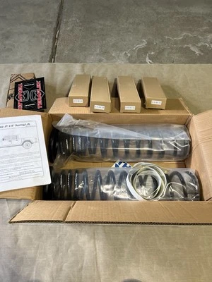 TeraFlex JT 2.5" Spring/Spacer Lift Kit - No Shocks 1364000 - Image 1 of 4